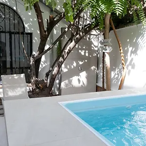 gala-placida-suites-1923.es-andalucia.com/
